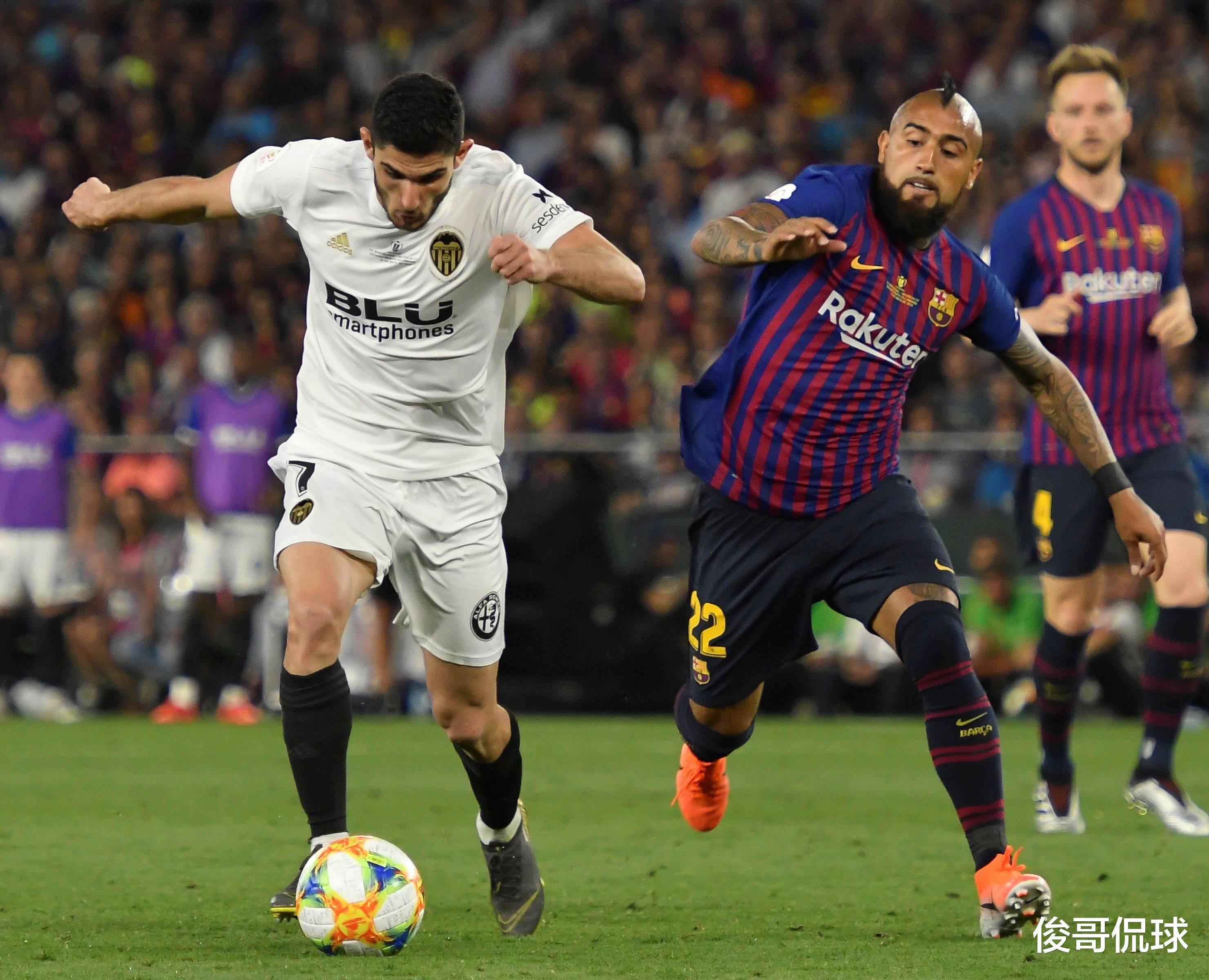 费德勒重要时刻大比分获胜，皇家马德里带队取胜！爱游戏手游平台