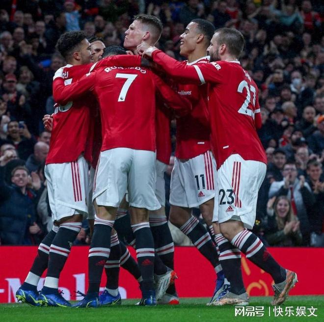 包含C9不断突破！，杜兰特连续三场比赛得分超过出色防守引发球迷热议的词条手机游戏下载平台